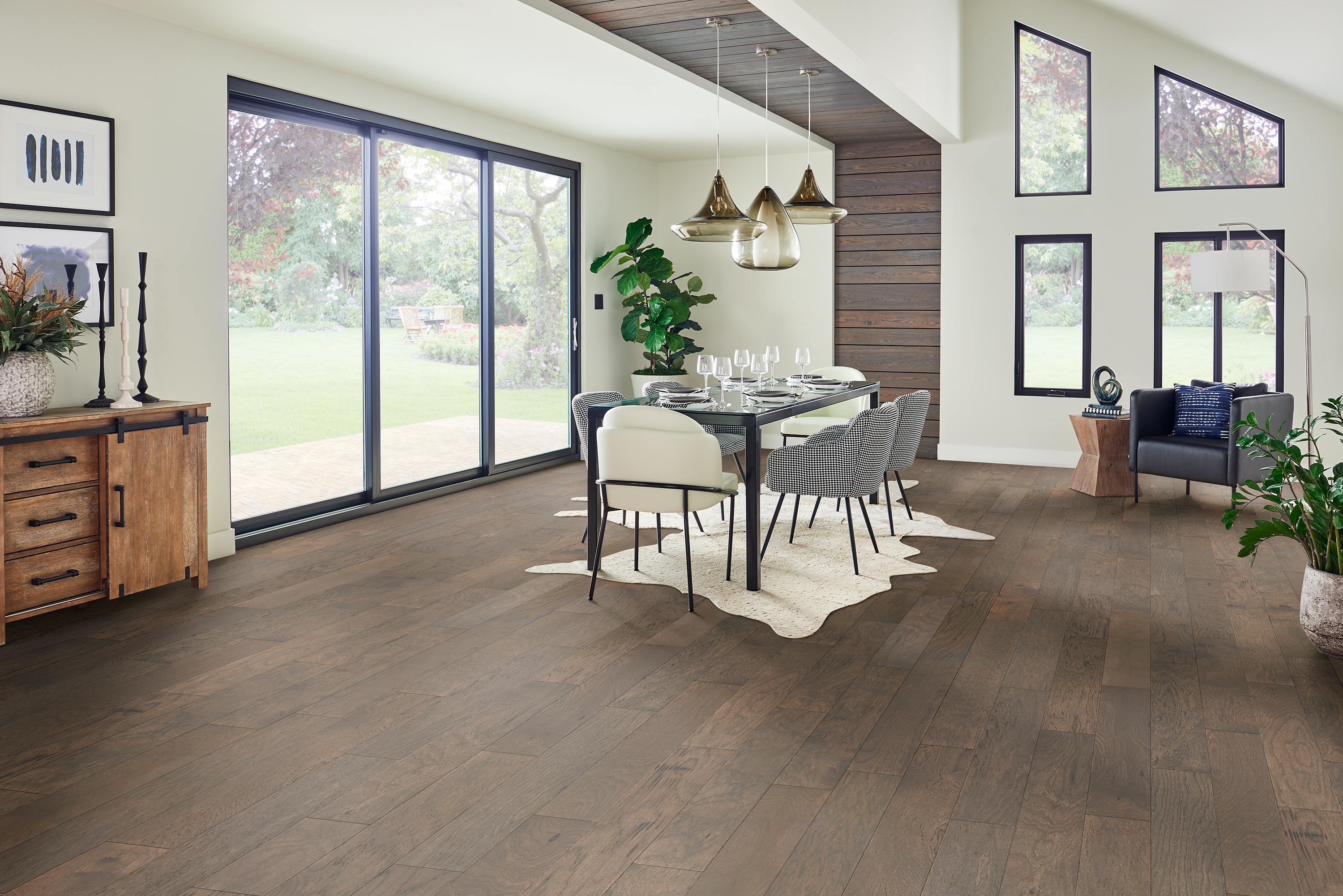 Historic Reveal Light Gray Engineered Hardwood EHRL63L65W