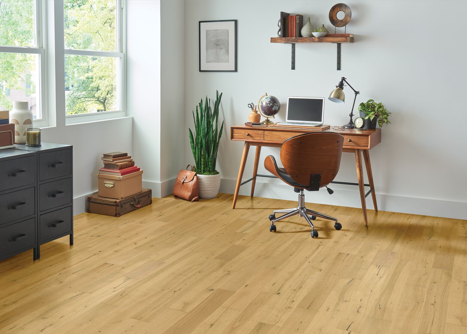 TimberBrushed Streaming Sunlight Engineered Hardwood EKTB53L02W