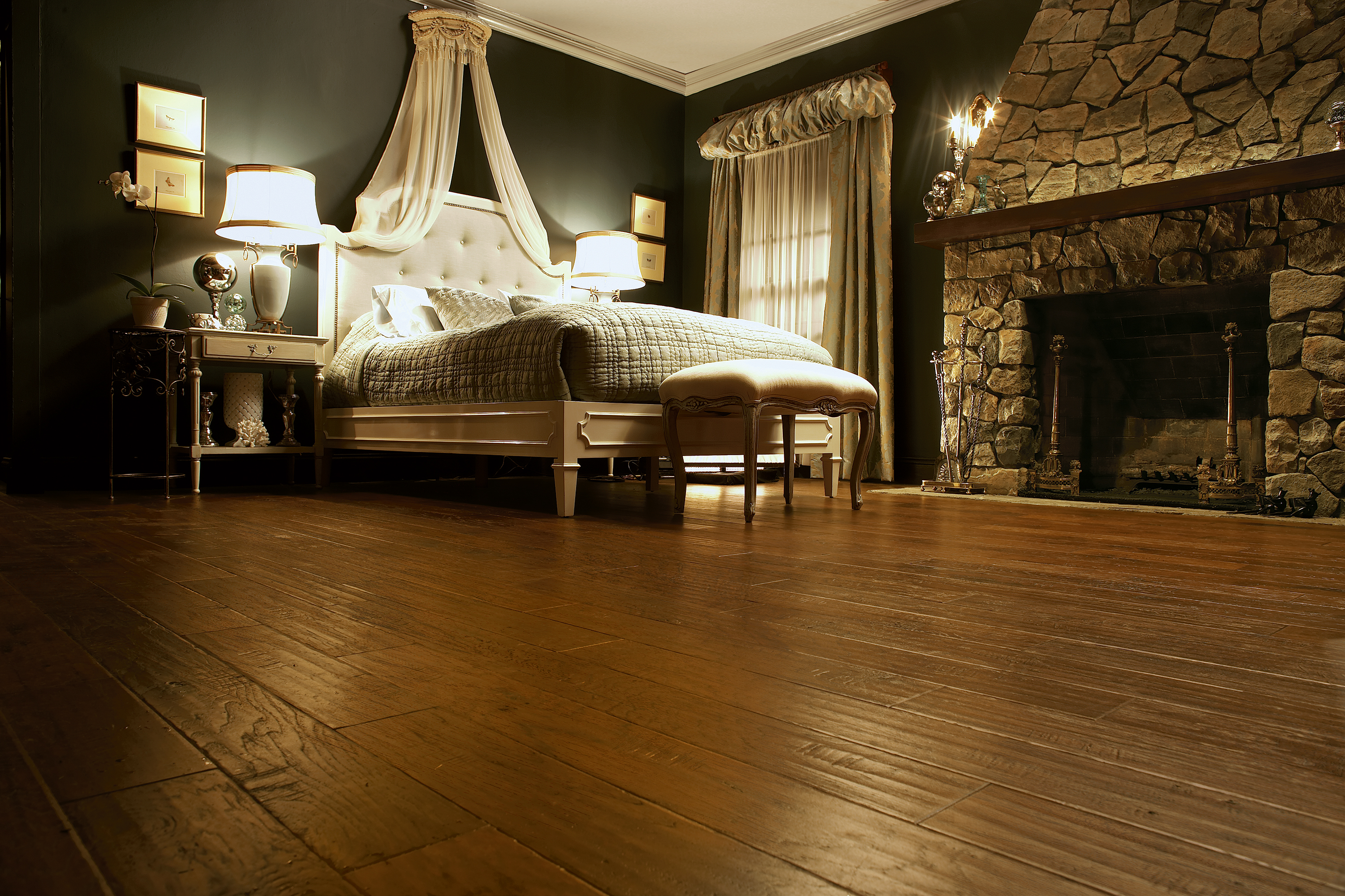 Rural Living Fall Canyon Engineered Hardwood ERH5301