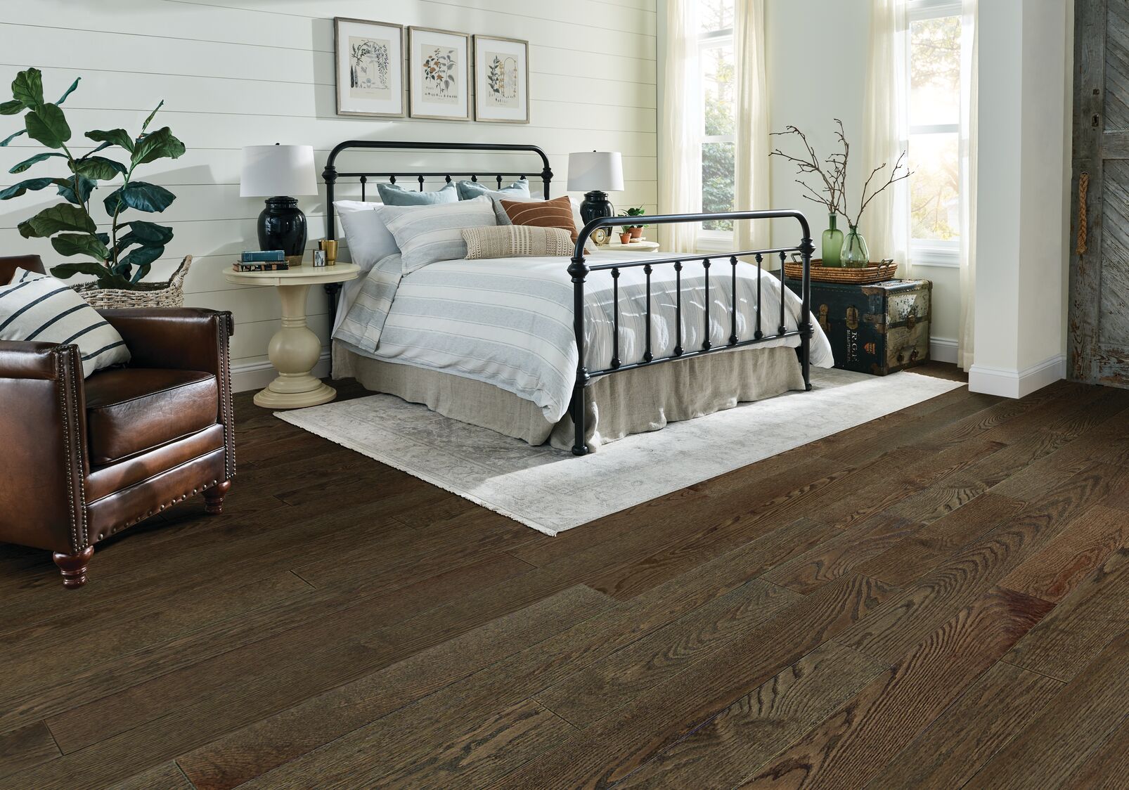 TimberBrushed Mountain Enclave Solid Hardwood SKTB59L80W
