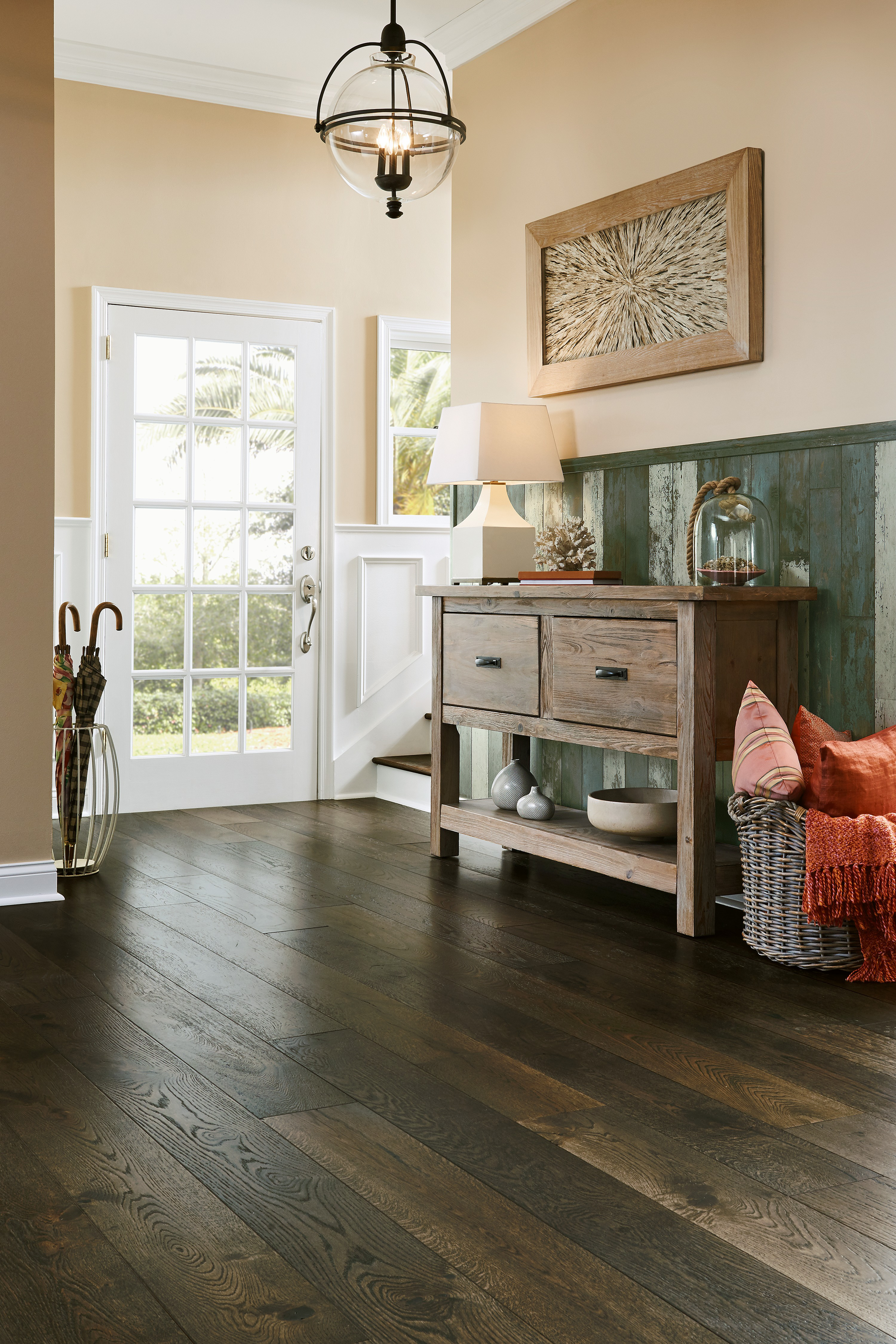 TimberBrushed Deep Etched Iron Mountain Engineered Hardwood EAKTB75L410